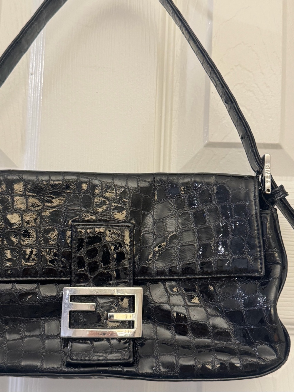 Vintage Fendi Black Crocodile Baguette Shoulder Bag with Silver Buckle - Picture 2 of 13